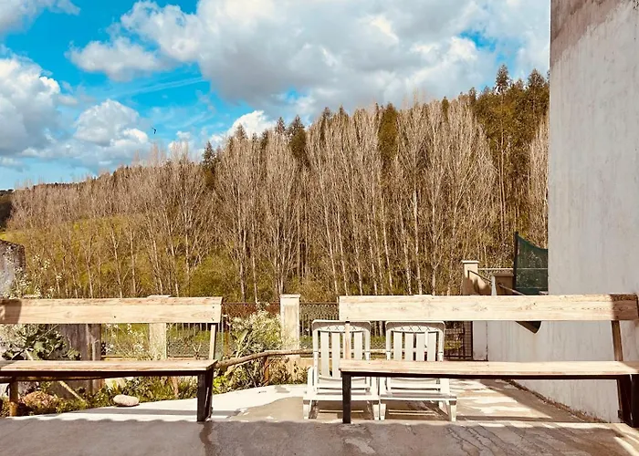 Mae Carril Dağ evi *